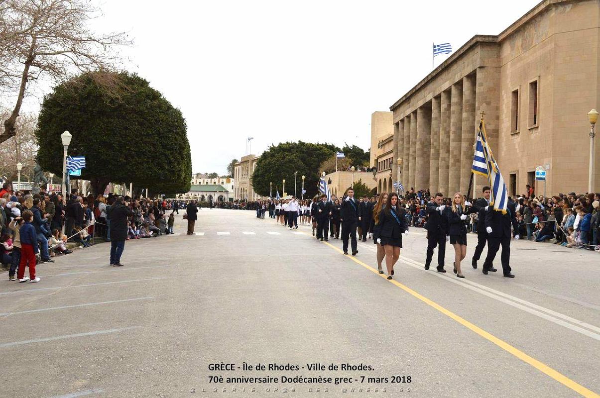 274- Rhodes- Defile Dodecanese grec.JPG